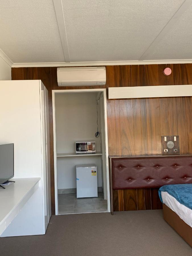 The Wurruk Motel Sale Exteriör bild